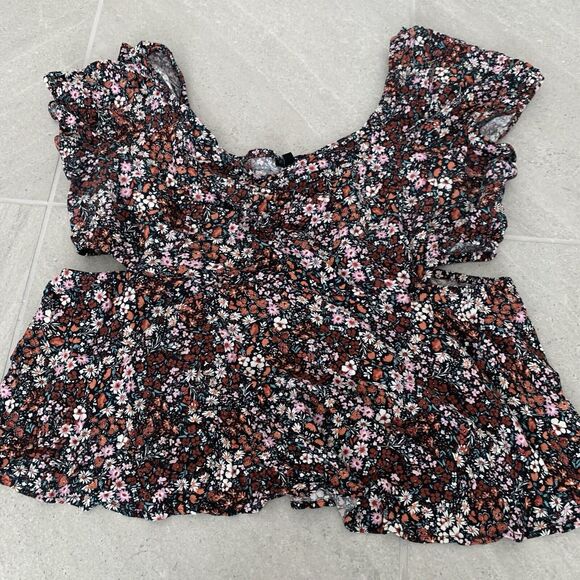 TORRID Blouse Floral Women’s Babydoll Top With Cutouts Size 3X Flutter Sleeve - Picture 2 of 6